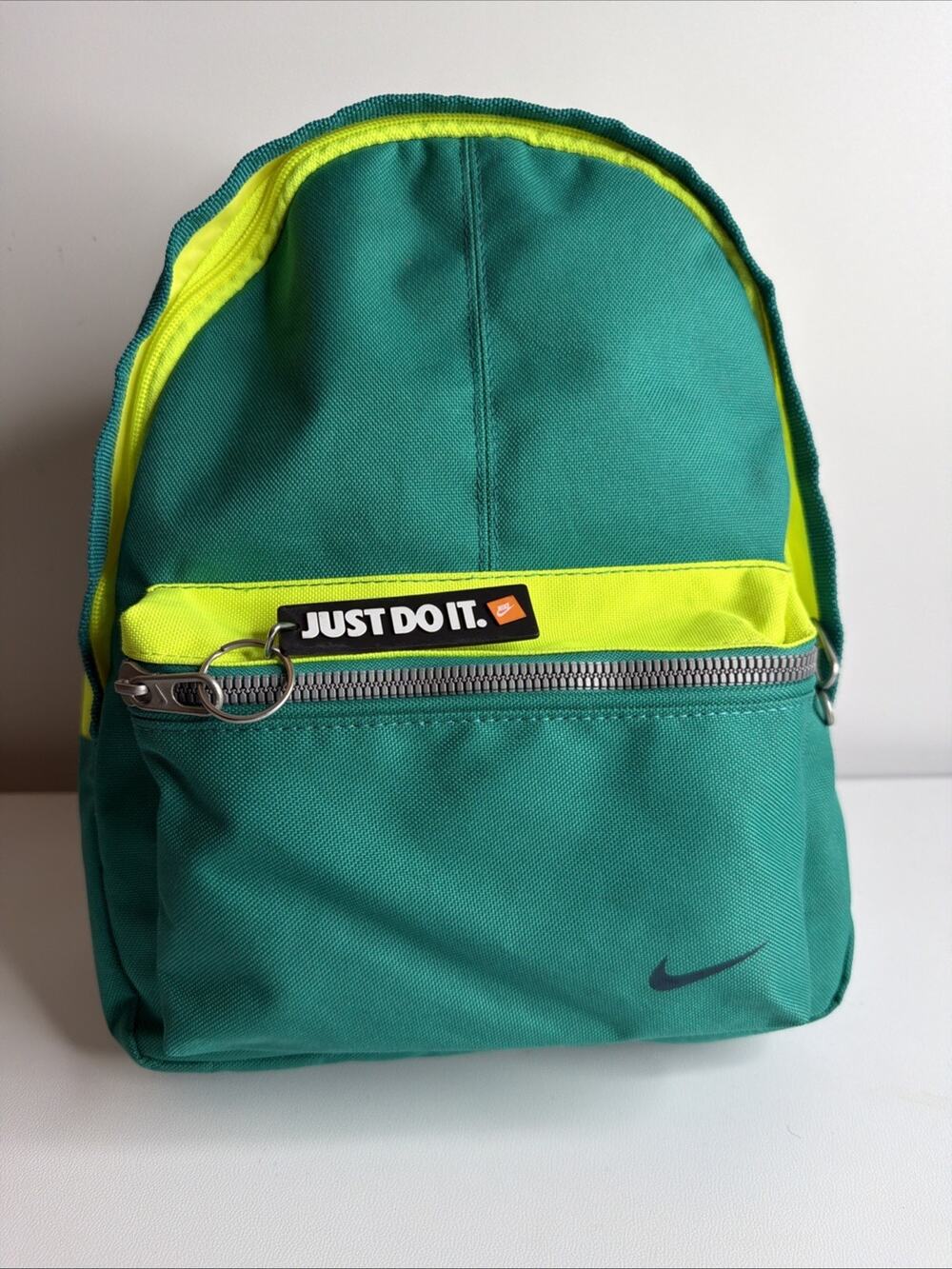 Nike JUST DO IT Mini Backpack NEON Green Dark Green RARE Color Way Keychain